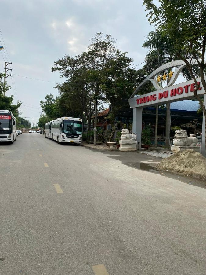 Trung Du Hotel Vinh Yen Buitenkant foto